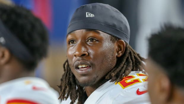 kareem-hunt-chiefs-1.jpg